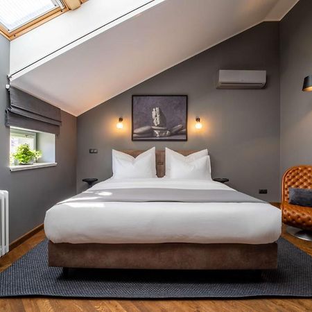 The Viaduct - Suites & More Prague Exterior photo